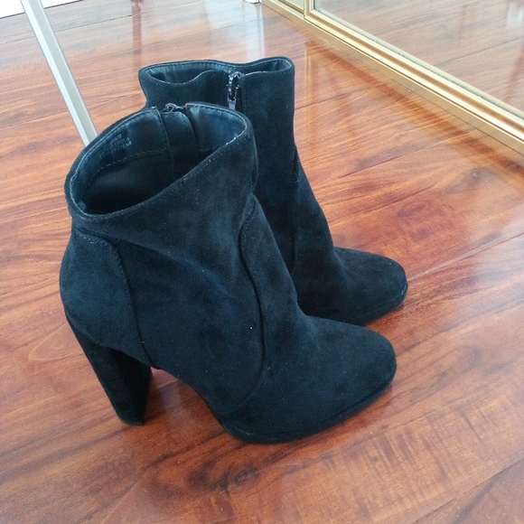 Heeled bootie bundle - Picture 14 of 16